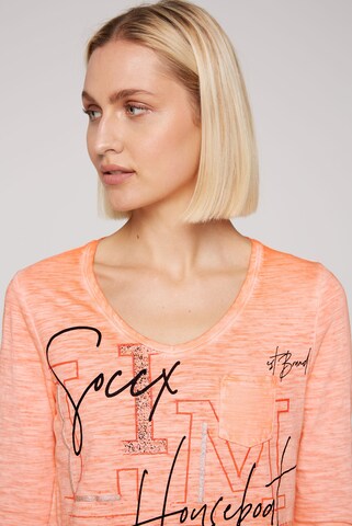 Soccx Shirt 'Rock the Boat' in Oranje