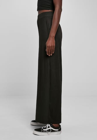 Urban Classics Wide leg Pants in Black