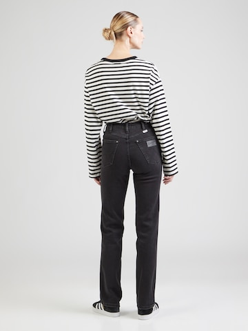 WRANGLER Regular Jeans in Zwart