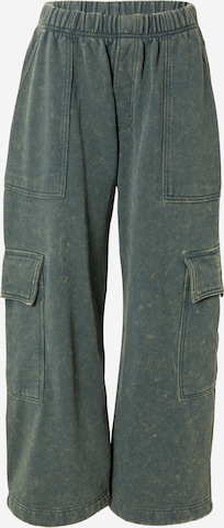 WEEKDAY Wide leg Cargo Pants in Blue: front