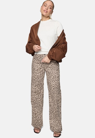 zero Sweater in White