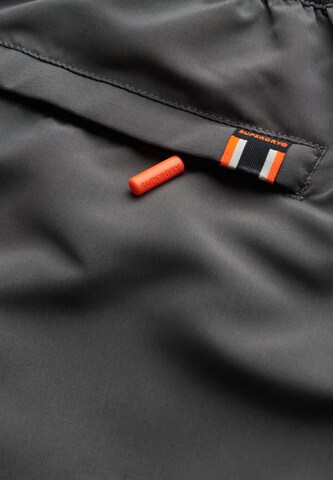 Superdry Boardshorts in Grijs