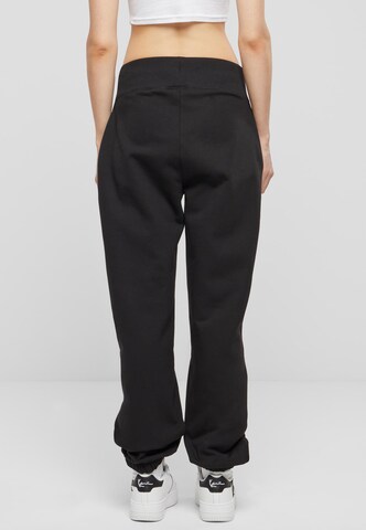 Effilé Pantalon Karl Kani en noir