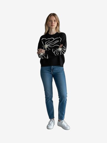 Fresh Flower Pullover‌‌‌ in Schwarz: Vorderseite