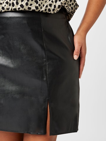 Dorothy Perkins Curve Skirt in Black