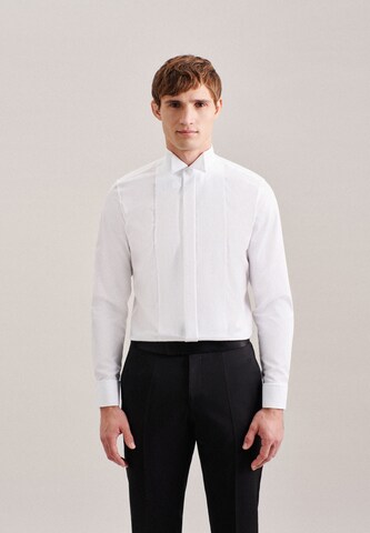 Coupe slim Chemise business SEIDENSTICKER en blanc : devant