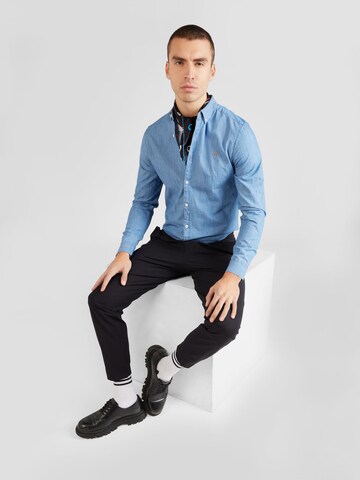 Coupe regular Chemise FARAH en bleu