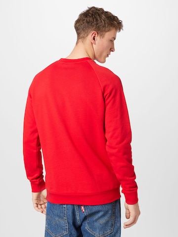 ADIDAS ORIGINALS - Sudadera 'Adicolor Classics Trefoil' en rojo