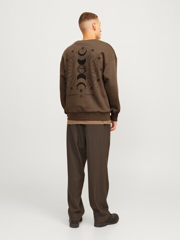Felpa 'JJMystic' di JACK & JONES in marrone