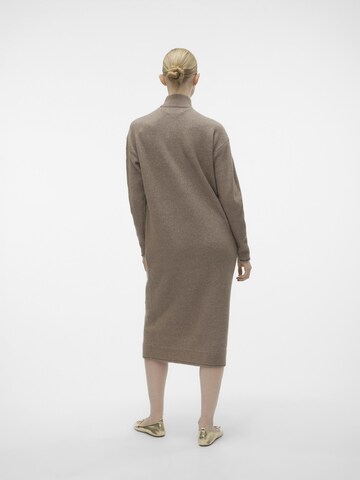 VERO MODA Strikkjole 'VMKaden' i brun