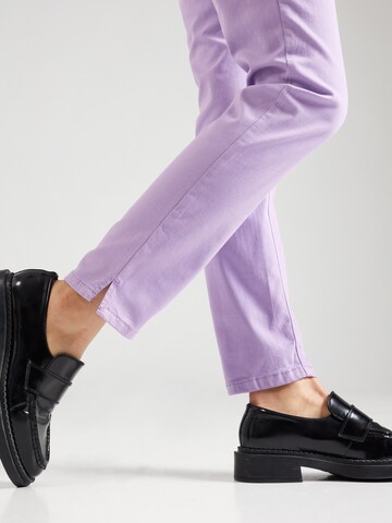 Coupe slim Jean 'DREAM SUMMER' MAC en violet