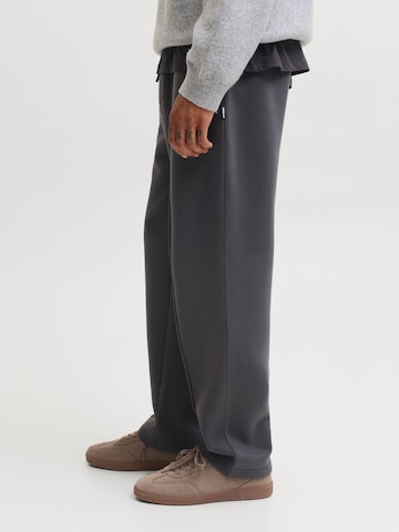 JACK & JONES - Loosefit Pantalón deportivo en gris