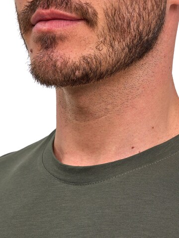 FALKE Shirt in Green