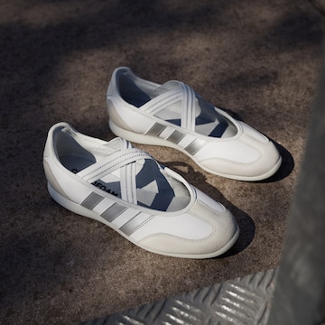 Sneaker bassa 'Barreda' di ADIDAS SPORTSWEAR in bianco