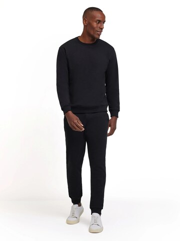 FALKE Sweatshirt 'Sweat'‌‌‌‌‌‌ in Schwarz