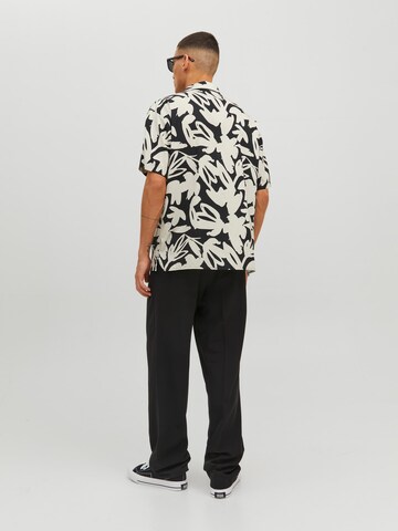 JACK & JONES - Ajuste confortable Camisa 'Cabana' en negro