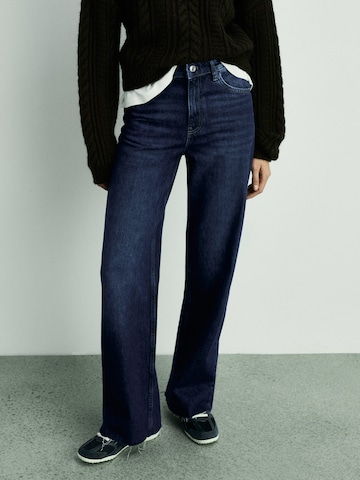 Bootcut Jean 'DANILA' MANGO en bleu : devant