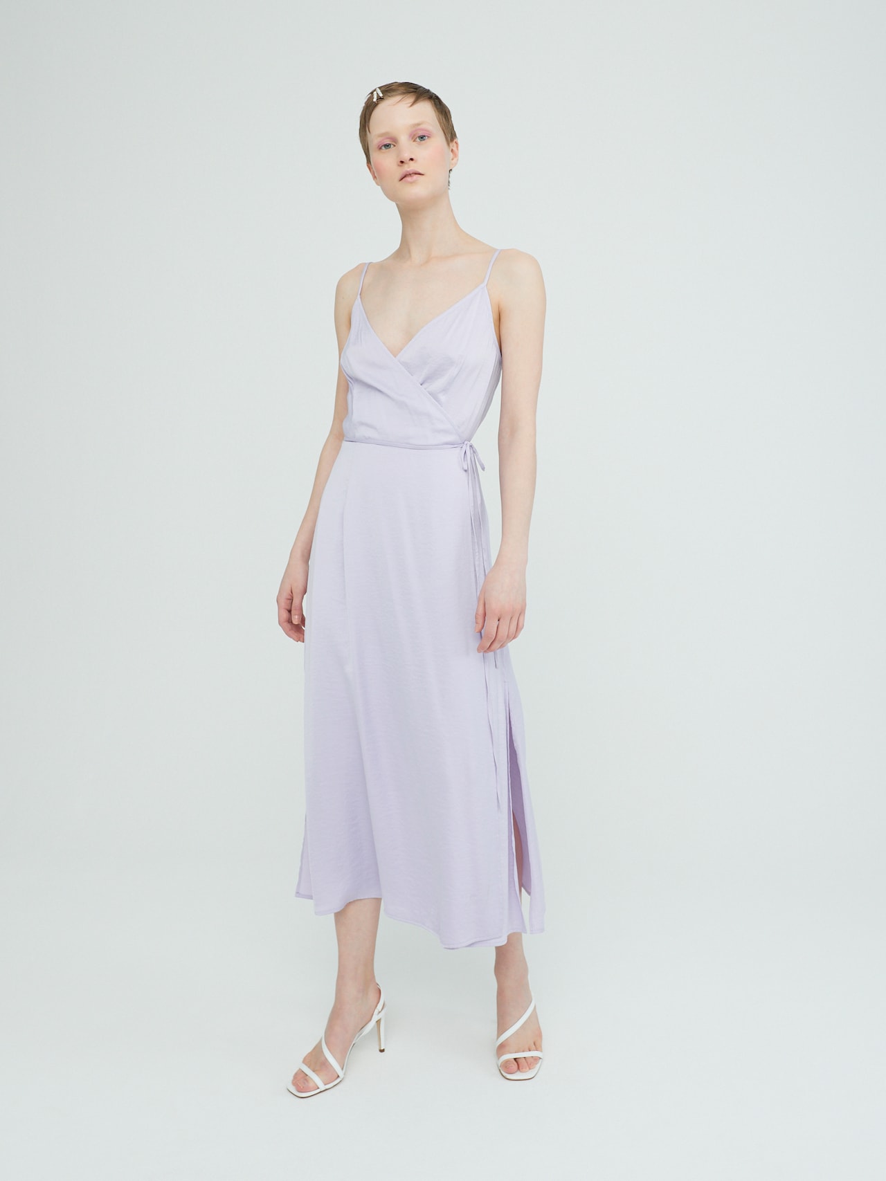 EDITED Robe 'Roslyn' violet