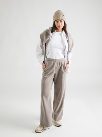 HOLLISTER Szeroka nogawka Spodnie 'DRIFTWOOD' w kolorze brązowy