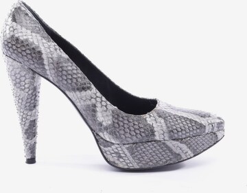 Stuart Weitzman High Heels & Pumps in 39 in Grey: front