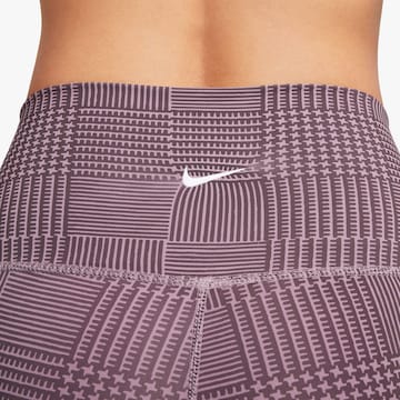 NIKE Skinny Workout Pants in Purple