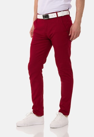 Coupe slim Pantalon CIPO & BAXX en rouge : devant