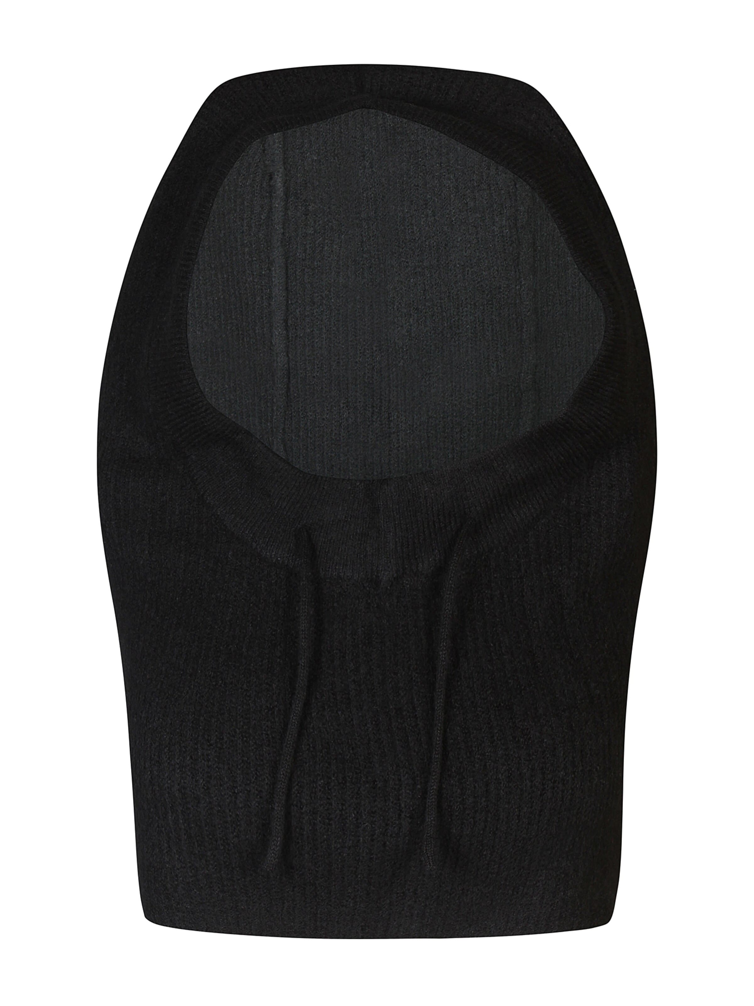 Cappello 'Luna 945' di ze-ze in nero: frontale