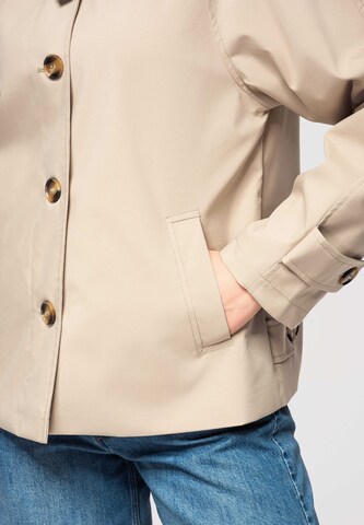 Ombre Between-seasons coat 'OW-COLC-0118' in Beige