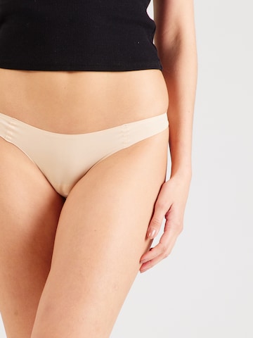 String Boux Avenue en beige : devant