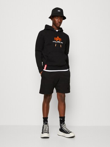 ALPHA INDUSTRIES Sweatshirt in Schwarz
