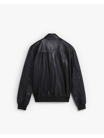 Scalpers Преходно яке 'Sonora' в черно