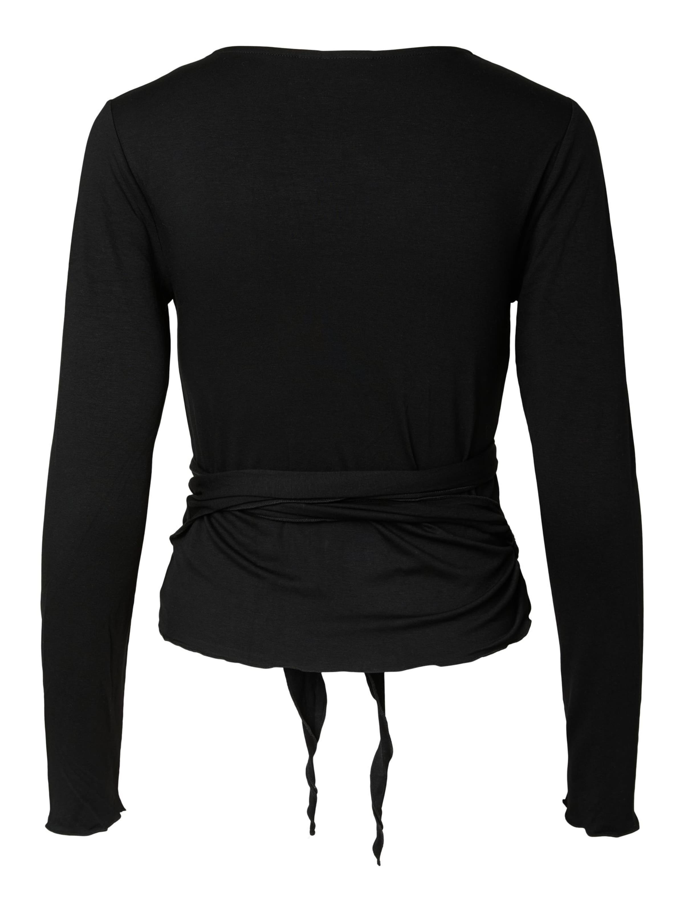 PIECES Shirt 'PCBarbera Roya' in Zwart