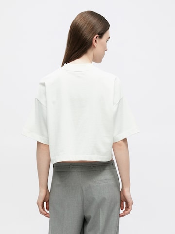 HUGO - Camiseta 'Damelody' en blanco