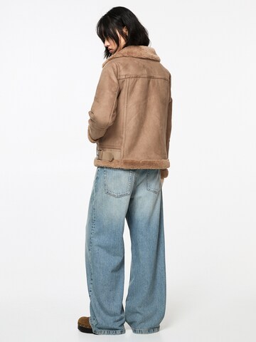 Pull&Bear Zimní bunda – hnědá