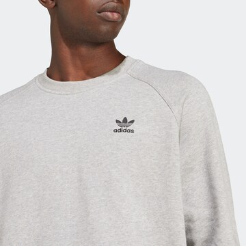 ADIDAS ORIGINALS Sweatshirt in Grau