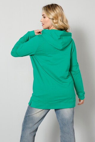 Janet & Joyce Sweatshirt in Grün