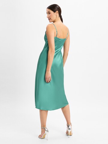 Robe de soirée Marie Lund en vert