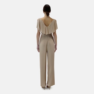 Tuta jumpsuit di Elara in beige