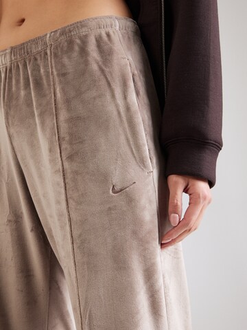 Nike Sportswear Loosefit Byxa i brun