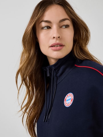 FC BAYERN MÜNCHEN Half-Zip Pullover Essentials in Blau