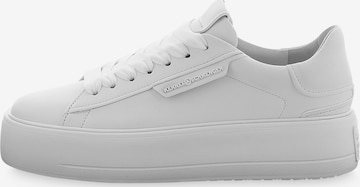 Kennel & Schmenger Sneaker 'Flo' in Weiß: Vorderseite