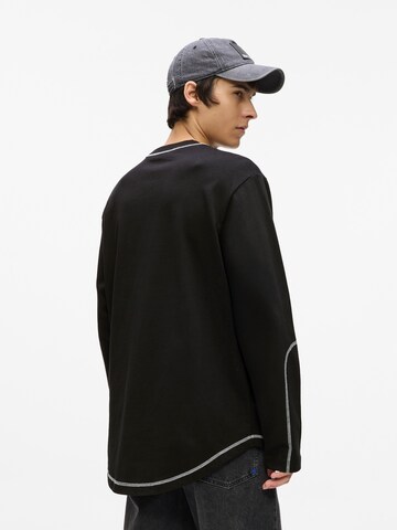 KARL LAGERFELD JEANS Paita värissä musta