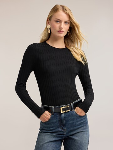 MOTIVI - Jersey en negro