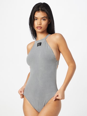 Calvin Klein Swimwear Plavky – šedá: přední strana