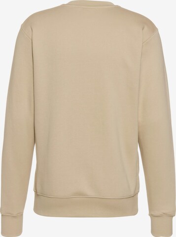 Coupe regular Sweat-shirt 'Club Fleece' Nike Sportswear en beige