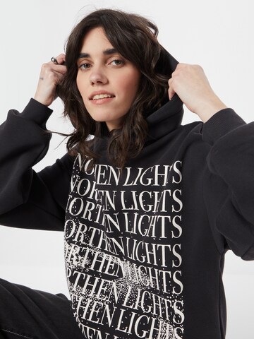 Gina Tricot Sweatshirt 'Lola' i svart