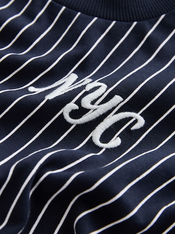 Next Tričko – červená