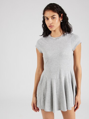 Monki Jurk in Grijs