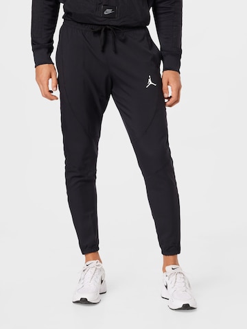 Tapered Pantaloni de la Jordan pe negru: față