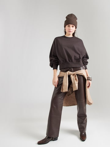 Sweat-shirt 'Yoshi' WEEKDAY en marron